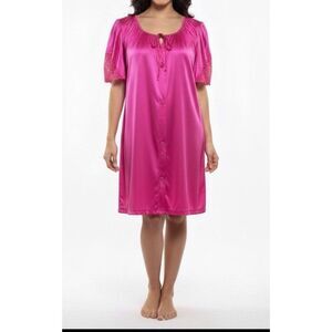 Lorraine Satin Robe Women’s Size 1X Fuchsia Button Down Lace Sleeves Vintage